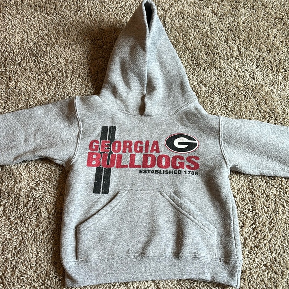 Georgia Bulldogs grey and red hoodie size 4